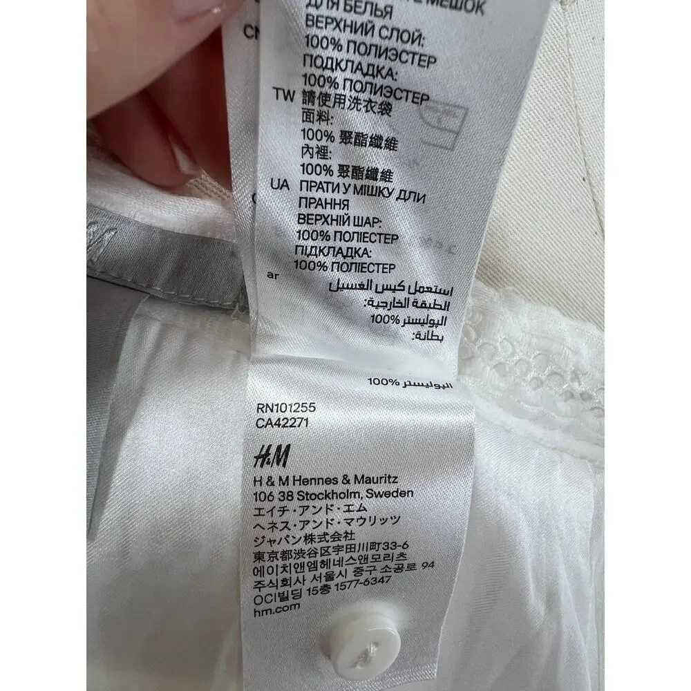 H&M White A-Line Laser Cut Knee Length Women's Skirt Size 2 NEW